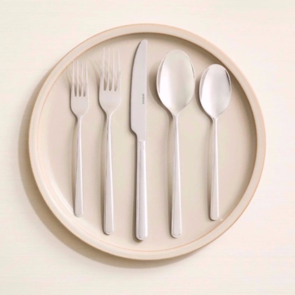 New! Quince x Sambonet Gia Minimalist 20 Piece Flatware Set - Picture 1 of 8